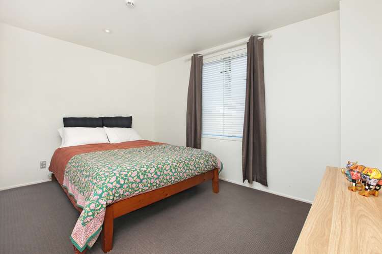 2/1a Picton Street Grey Lynn_7