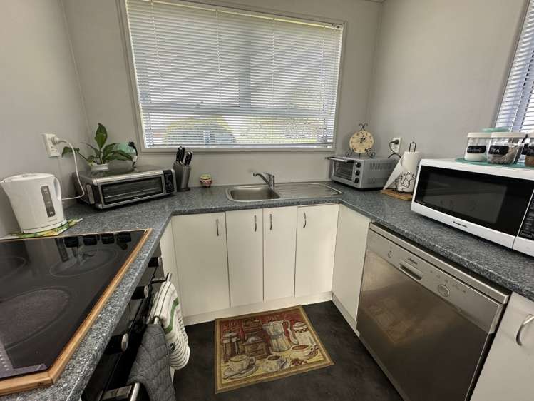 66 Conway Road Eltham_3