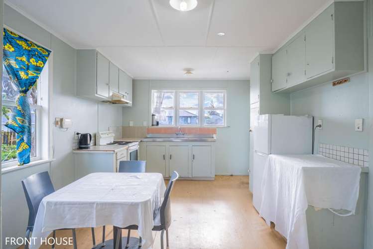 5 Manston Road Mangere_9