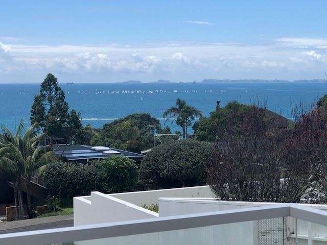 2/14 Bournemouth Terrace Murrays Bay_4