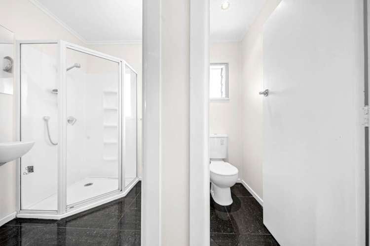 33 Alexander Avenue Torbay_12