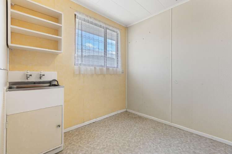 10 Kauri Street Inglewood_18