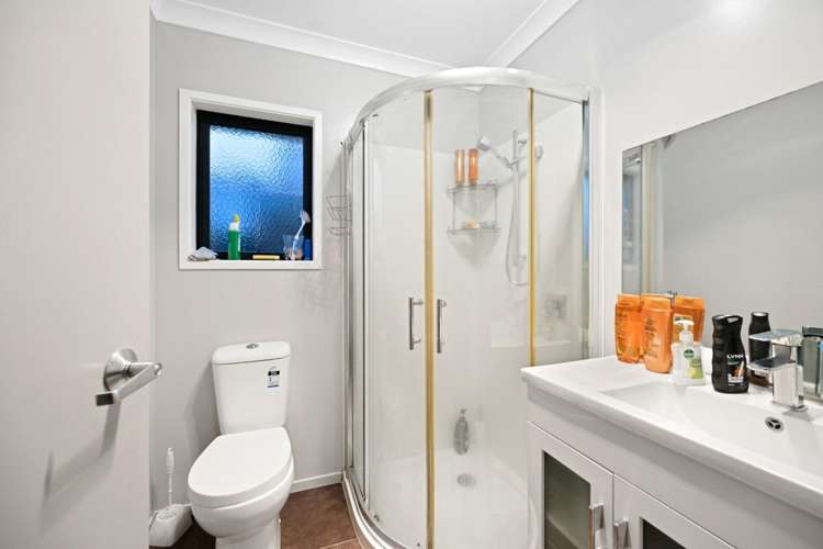 14A Castleton Way 2743_7