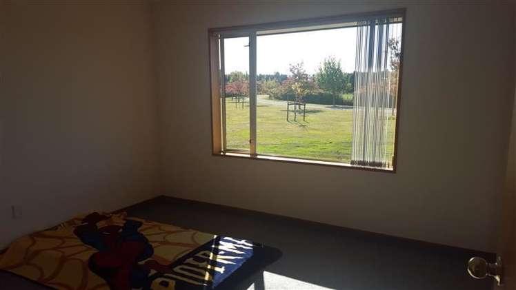 582 Lower Sefton Road Sefton_12