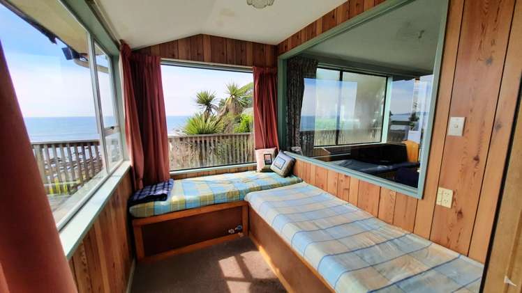 1 Esplanade Kaka Point_14