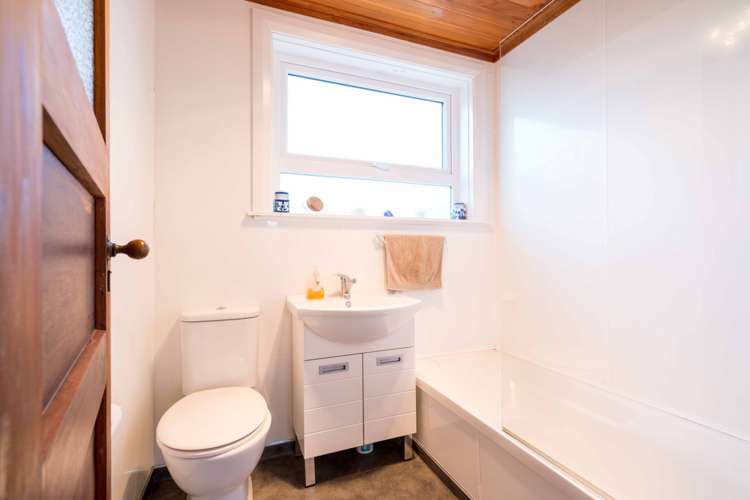 72 Waimea Avenue Calton Hill_13