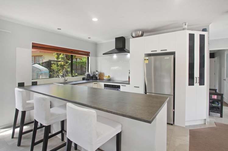 33a Makora Road Massey_3