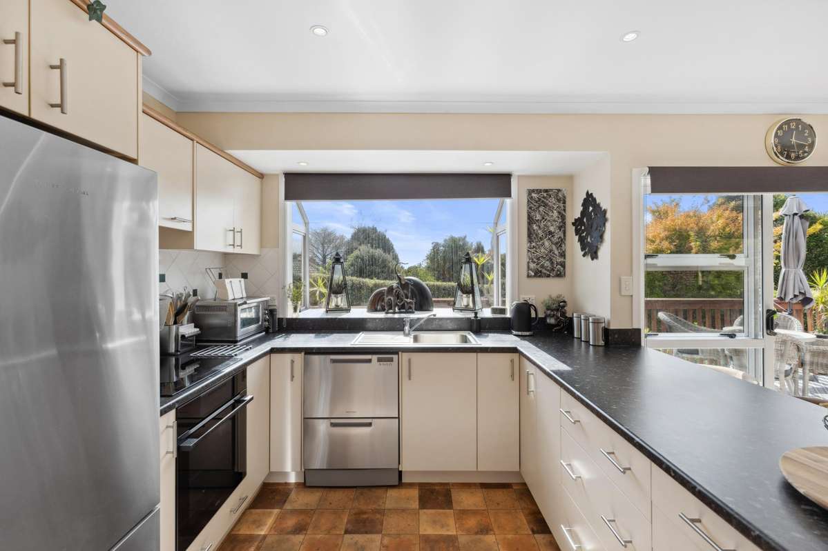 12 Russell Terrace_3