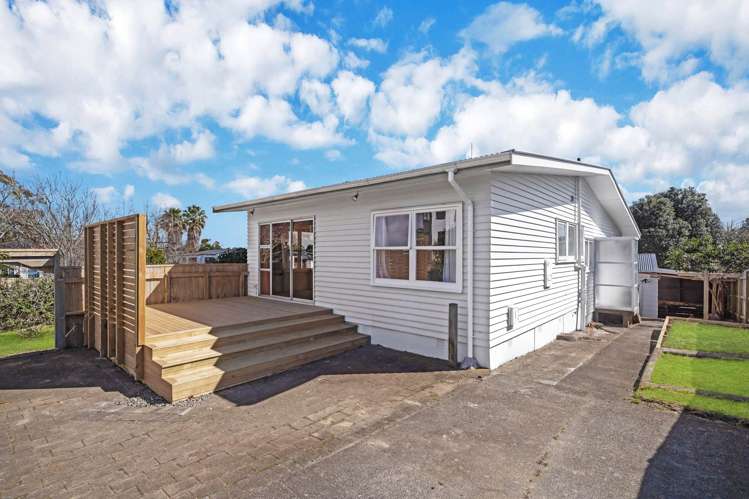 8 Malvina Place Bucklands Beach_8