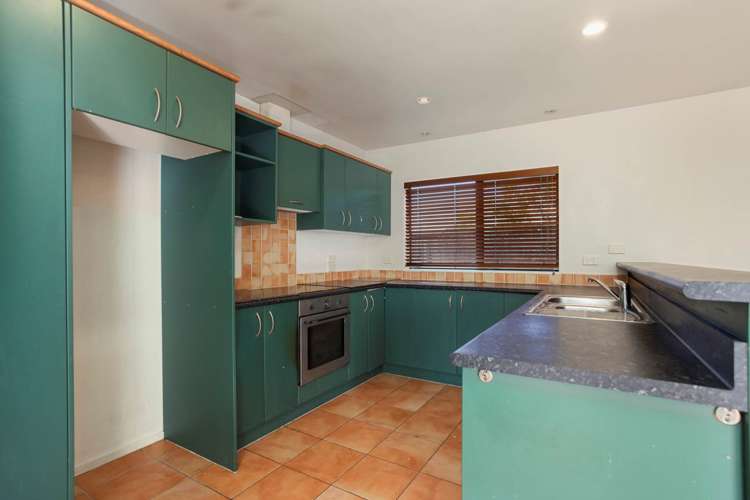 96 Buscomb Avenue Henderson_4