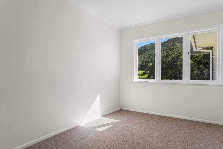 1333b Manawahe Road Manawahe_11