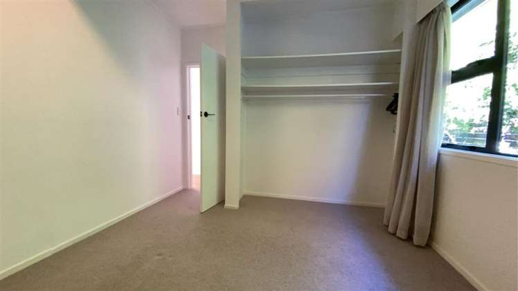 3/246 Lake Road Hauraki_11