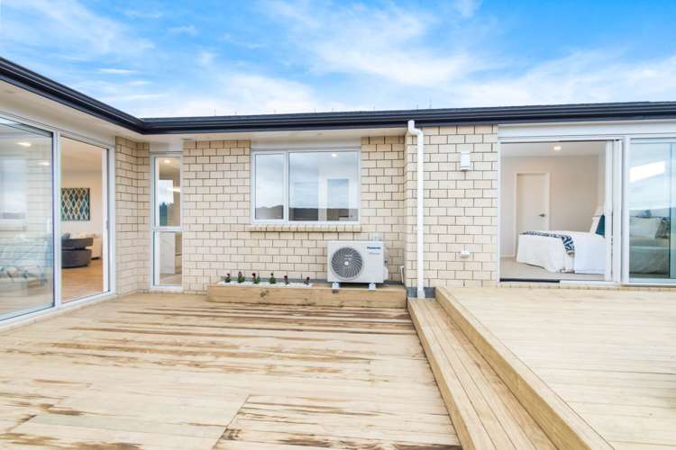 12 Tararua Street Massey_3