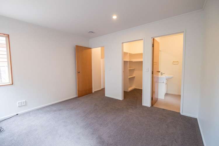 1/33 Penguin Drive Murrays Bay_12