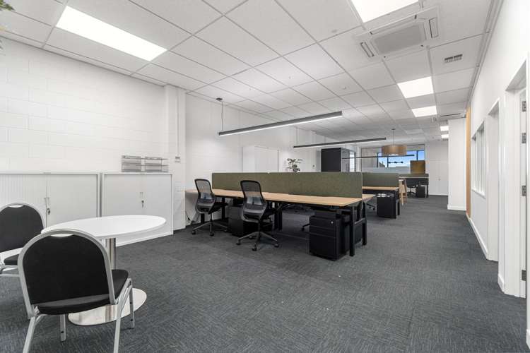 390 Grey Street East Hamilton East_6