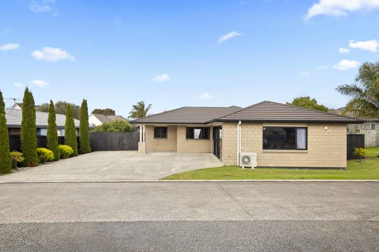 13 Lieshout Way Pukekohe_17