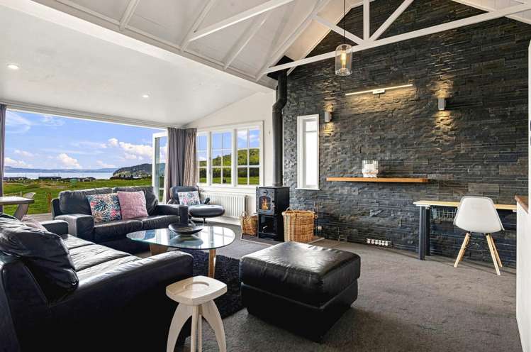 25 Kahikatea Drive Kinloch_7