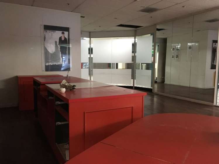 Shop 6, 55 High Street Hutt Central_4