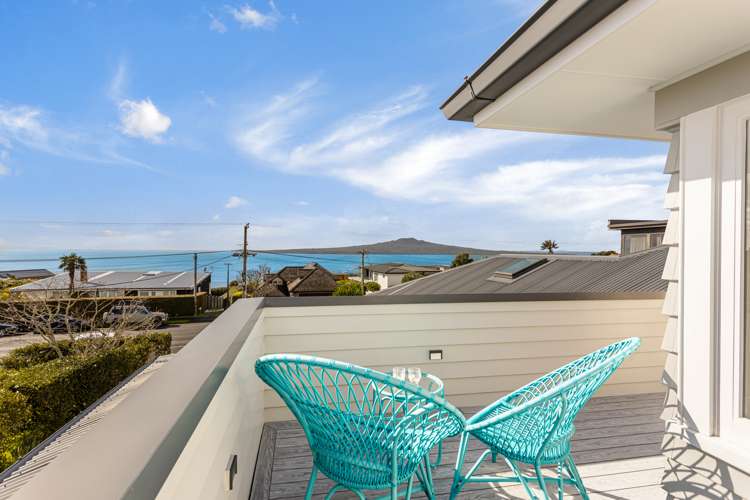 31 Seacliffe Avenue Belmont_13