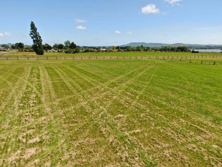 Jensen Drive (previously 350 Racecourse Road) Waipukurau_10