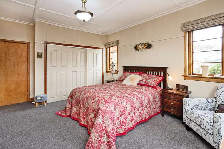 7 Antrim Street Windsor_11