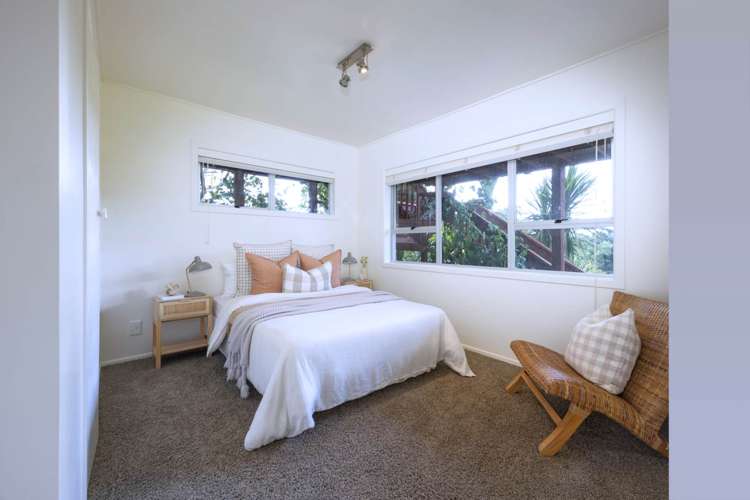 16 Arapito Road Titirangi_18