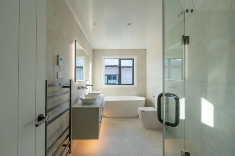 39 Streamview Way Long Bay_22