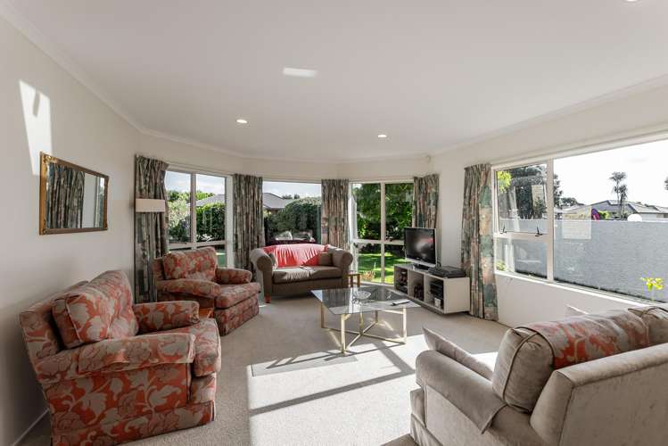 63 Guildford Drive Paraparaumu_10