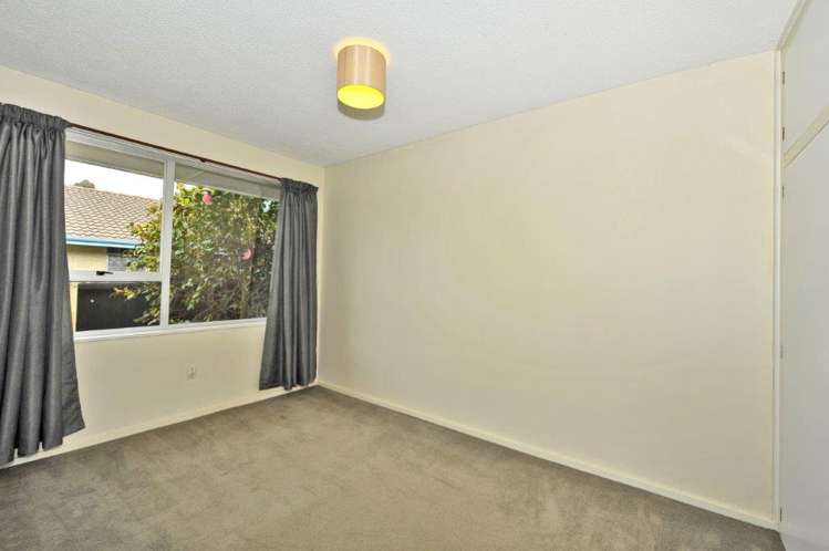 2/6 Bowman Place Sockburn_9