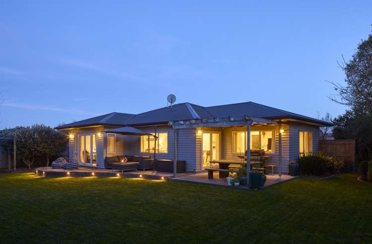 16 Solstone Drive Solway_17