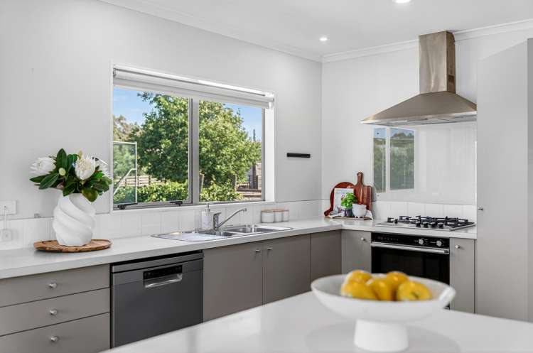 8 Redwood Lane Martinborough_2