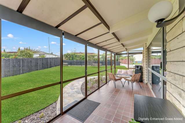 150 Pages Road Marchwiel_4