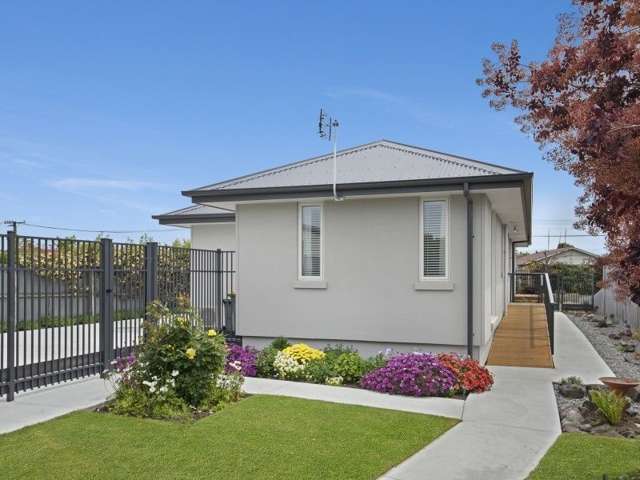 48 Sandown Crescent Aranui_1