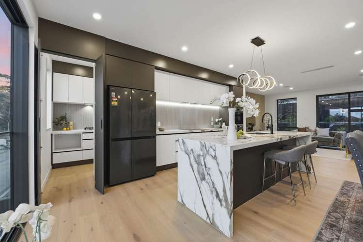13 Awa Crescent St Johns_5
