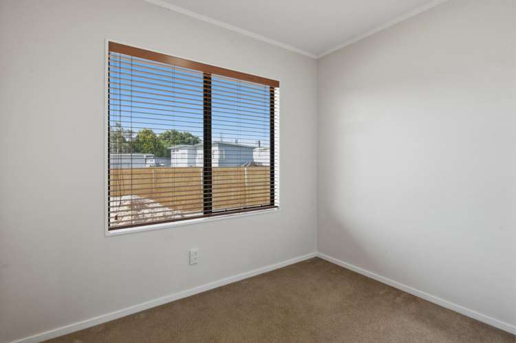 19C Bell Road Western Heights_10