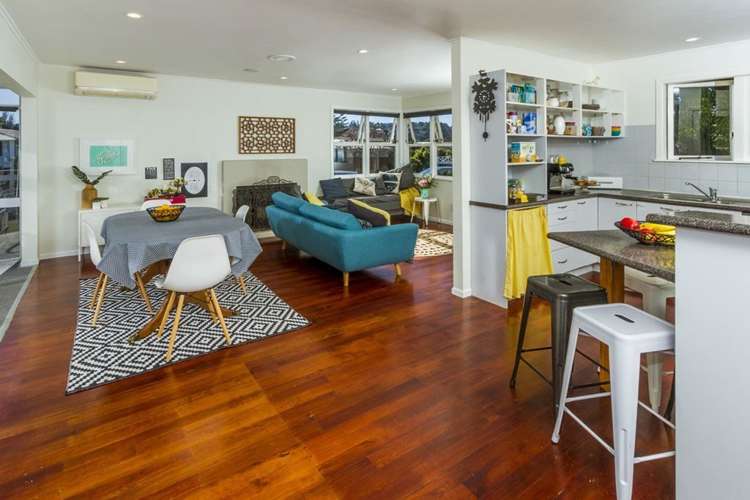 20 Crocombe Crescent Beach Haven_5