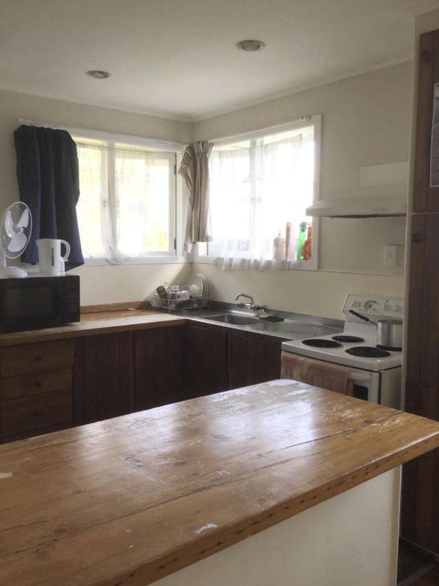 35 Amberley Road Te Atatu South_3