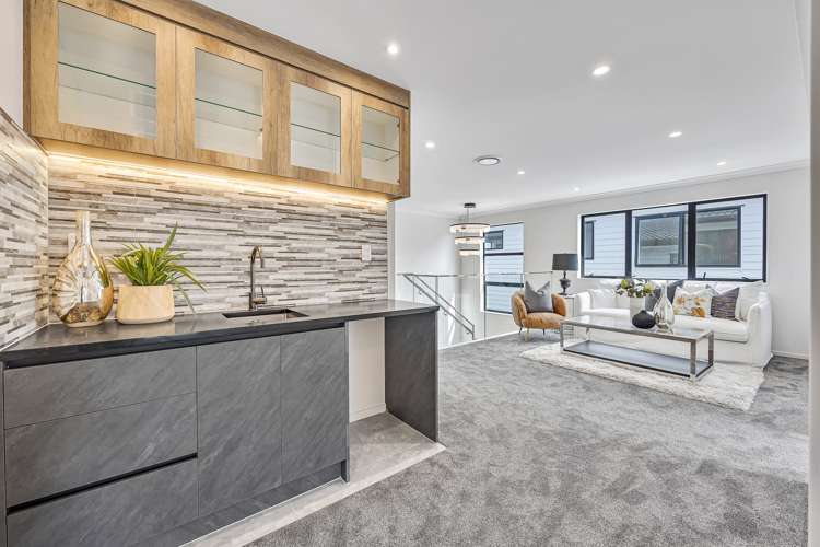 10 Teitei Rise Flat Bush_22