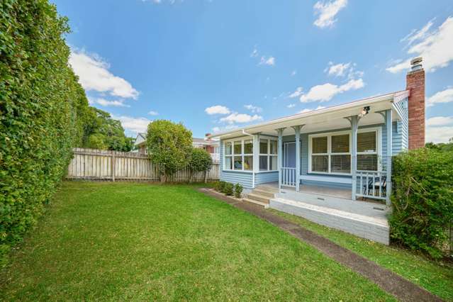 Entry Level / Walk to Rangi College