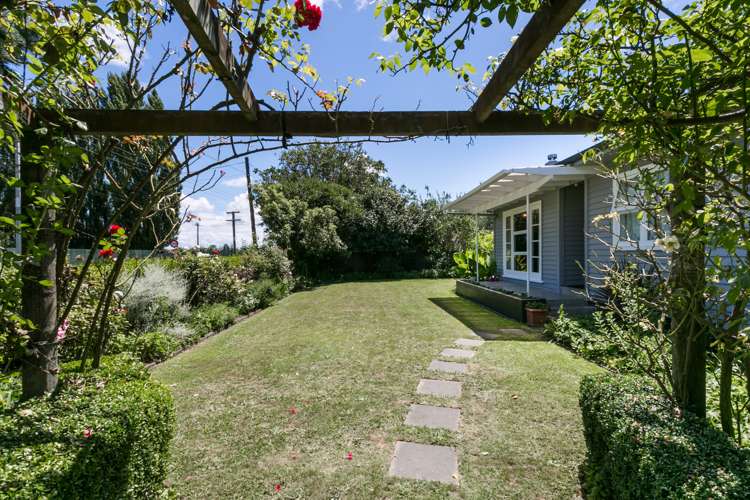 81 Tollemache Road Longlands_10