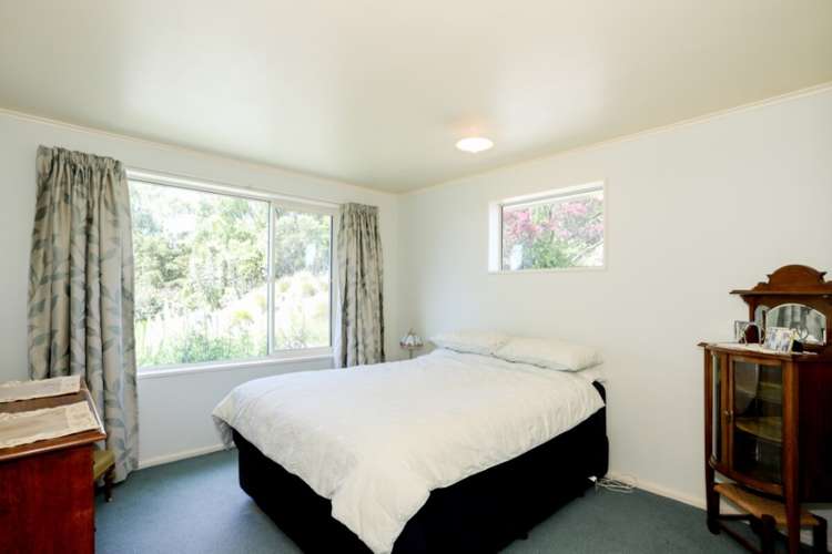 722 Cathedral Road Domett_13