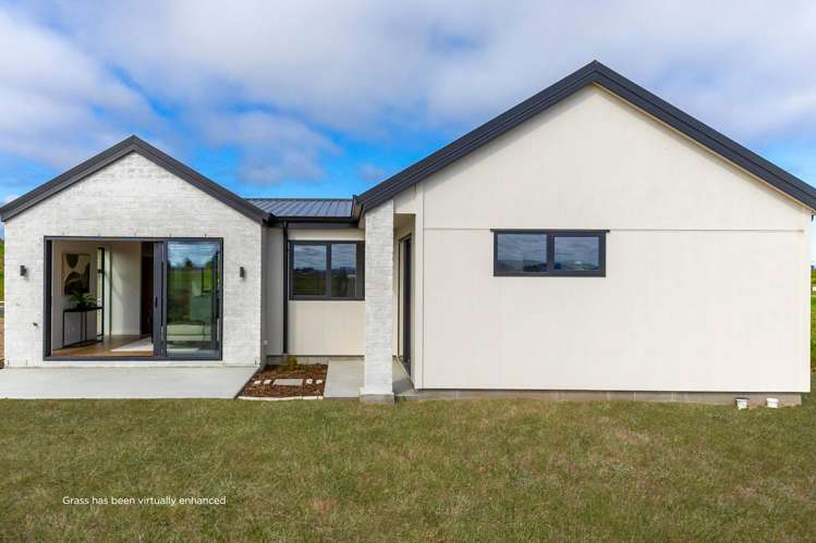 21 Wharariki Rise Wharewaka_22