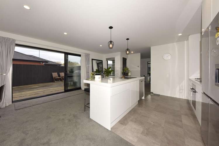 6 Stud Road_3