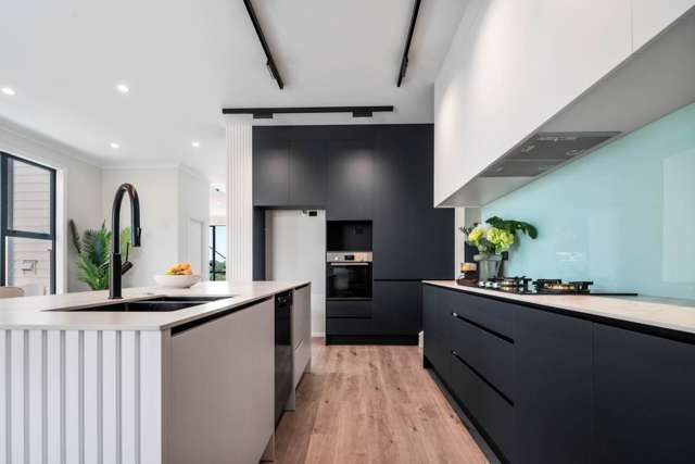 30 Black Shed Road Flat Bush_2