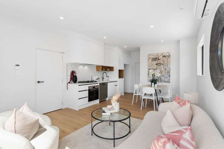 8B Devonshire Road Unsworth Heights_8