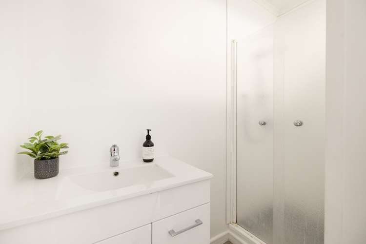 6a Waikareao Way Brookfield_19