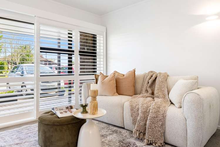 16/327 Hobsonville Road Hobsonville_3