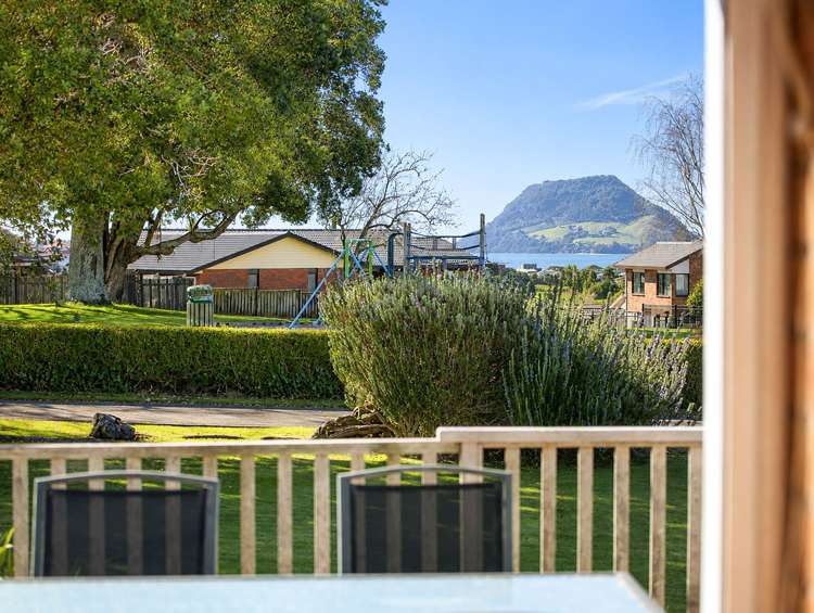 31 Hillcrest Road Otumoetai_9