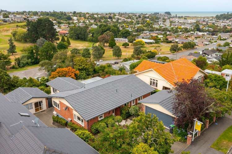 20 Kitchener Square Highfield_52