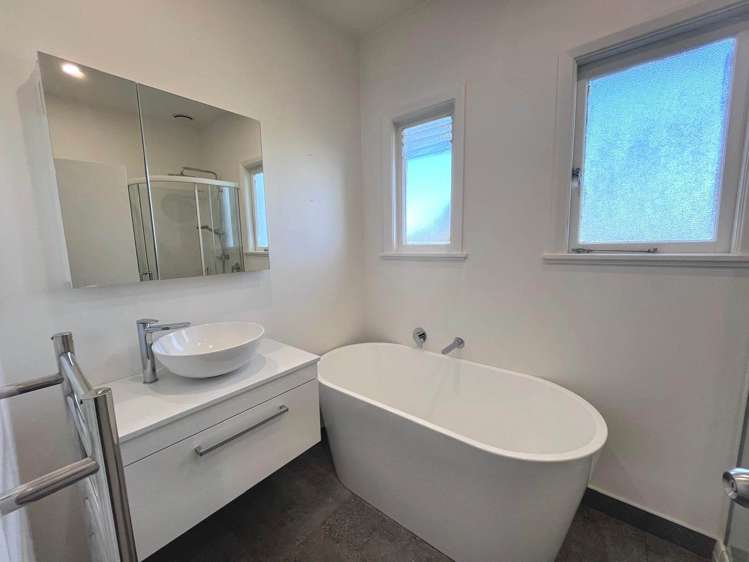 1/46 West Coast Road Glen Eden_8